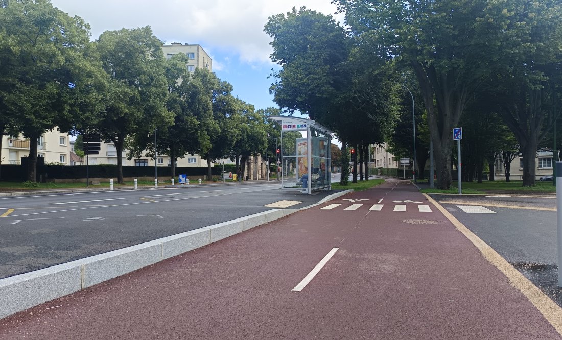 Avenue Georges Clémenceau 2 ©Caenlamer
