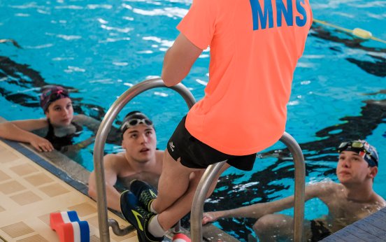 Leçon de natation adulte piscine du Chemin Vert